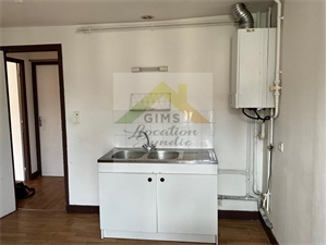 t2 à la location -   58500  CLAMECY, surface 44 m2 location t2 - UBI483136949